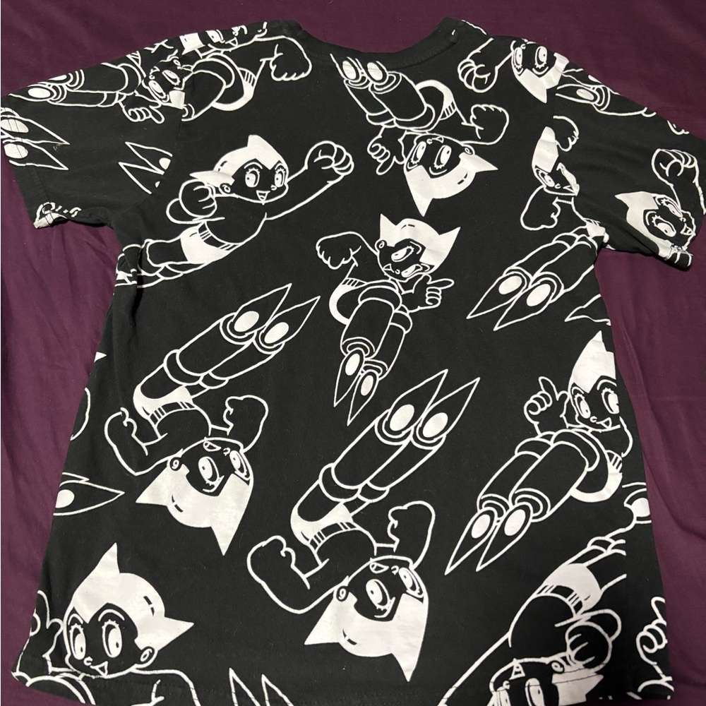Black & White Graphic Men’s T-Shirt - Character Print